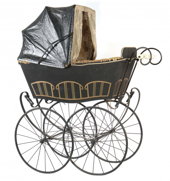 Großer Kinderwagen Um 1900, Bettkasten aus tief geformter, rechteckiger ...