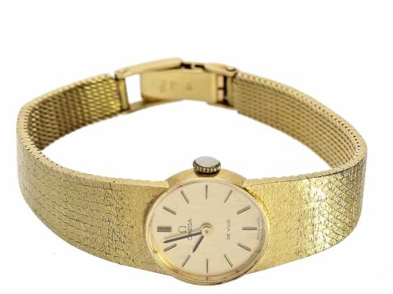 Wrist watch: high quality vintage 