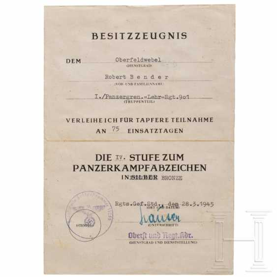 Besitzzeugnis Zur Iv Stufe Des Panzerkampfabzeichens In Bronze Panzergrenadier Lehr Regiment 901 Online Bei Auktion Kaufen Auktionskatalog O82r Tag 1 Deutsche Zeitgeschichte Orden Und Militaria Ab 1919 Vom 26 06 2020 Foto