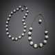 Lotto composto da due collane di perle a scalare montate in argento e diamanti - photo 1