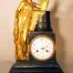 Austrian or Italian apothecary clock with the goddess of Hygieia in classical dress lining on a shield with a snake on a column - Foto 1