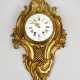 A French Louis XV style cartel clock, decorated with volutes and flowers, the fields with partly open work grid - Foto 1