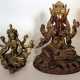 Two Indochinese bronze scupltures of godesses, on integrated bases - фото 1