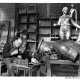 Robert Doisneau. Midi à la fonderie Rudier 1949 - Foto 1