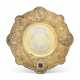 A LARGE SILVER-GILT AND ENAMEL IMPERIAL PRESENTATION CHARGER - Foto 1