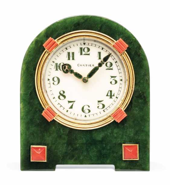 cartier jade clock
