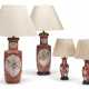 A PAIR OF CHINESE RED AND WHITE ROULEAU PORCELAIN TABLE LAMP... - фото 1