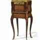 A LOUIS XV ORMOLU-MOUNTED TULIPWOOD, AMARANTH AND MARQUETRY ... - Foto 1