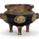 A CHINESE PARCEL GILT-BRONZE AND COPPER TRIPOD CENSER - фото 1