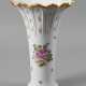 Herend Ungarn Vase "Petit Bouquet de Rose" - photo 1