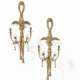 A PAIR OF GEORGE III GILTWOOD TWIN-BRANCH WALL-LIGHTS - Foto 1