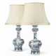 A PAIR OF DUTCH DELFT 'ONION' VASES, MOUNTED AS LAMPS - фото 1