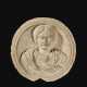 A ROMAN MARBLE CLIPEUS WITH A PORTRAIT OF A WOMAN - фото 1