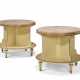 A PAIR OF CIRCULAR CREAM PAINTED AND PARCEL GILT SIDE TABLES... - Foto 1
