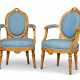 A PAIR OF NOTH ITALIAN GILTWOOD FAUTEUILS - Foto 1
