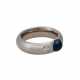 Ring mit ovalem Saphircabochon flankiert von 2 Brillanten, zusammen ca. 0,35 ct - Foto 1