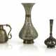 Wassergefäß und Vase mit Silbertauschierungen, dazu Bidri-Vase - photo 1