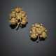 Two yellow chased gold leaf and blackberry brooches - Foto 1