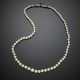 Cultured graduated pearl necklace with pearl diam. from mm 5.75 to mm 9.45 circa - Foto 1