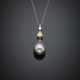 White gold fancy and colourless pear shape diamond and mm 12.30x15.85 circa tahitian pearl pendant with cm 41.50 circa white gold chain - Foto 1