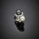 Diamond with black and white cultured pearl white gold crossover ring - photo 1