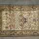 Orientteppich aus Seide. GHOM / IRAN, 20. Jahrhundert, 151x105 cm - photo 1