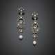 Silver and 9K gold pendant earrings with irregular diamonds and holding two mm 11.50 x 10 circa cultured pearls - photo 1