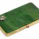 A JEWELLED TWO-COLOUR GOLD-MOUNTED NEPHRITE CIGARETTE CASE - Foto 1