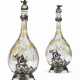 A PAIR OF FRENCH 'JAPONISME' SILVER-METAL MOUNTED GLASS DECANTERS - Foto 1