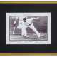 A SIGNED PHOTOGRAPH OF FRED TRUEMAN O.B.E. - фото 1