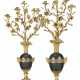 A PAIR OF RESTAURATION ORMOLU AND PATINATED-BRONZE FIVE-LIGH... - Foto 1