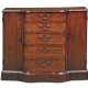 A GEORGE III BREAKFRONT SIDE CABINET - Foto 1