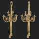 A PAIR OF MONUMENTAL FRENCH ORMOLU FIVE-LIGHT WALL-APPLIQUES... - Foto 1