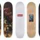 A COLLECTION OF STREET SCENE & 20TH ANNIVERSARY SKATEBOARDS - Foto 1