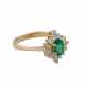 Ring mit Smaragd und Brillanten von zusammen ca. 0,35 ct, - Foto 1