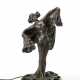 Bronze table lamp depicting a dancer, inspired by Loie Fuller - Foto 1