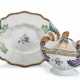 A FAMILLE ROSE ROCOCO SAUCE TUREEN, COVER AND STAND - photo 1