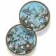 A PAIR OF JAPANESE TURQUOISE-GROUND CLOISONNE ENAMEL CHARGERS - Foto 1