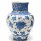 A RARE BABA NAKKAS IZNIK BLUE AND WHITE JAR - фото 1