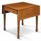 Chippendale, Thomas. A GEORGE III TULIPWOOD-CROSSBANDED, HAREWOOD, INDIAN ROSEWOOD AND FRUITWOOD MARQUETRY PEMBROKE TABLE - Foto 1
