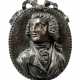 A NORTH EUROPEAN EBONISED WOOD PORTRAIT MEDALLION - Foto 1