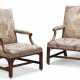A PAIR OF EARLY GEORGE III MAHOGANY LIBRARY ARMCHAIRS - фото 1