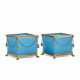 A PAIR OF FRENCH ORMOLU-MOUNTED BLUE-OPALINE GLASS CACHE-POTS - Foto 1