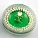 Paperweight "Perles sur fond vert" von Baccarat - photo 1