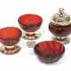 A GROUP OF GERMAN SILVER-GILT AND GILT-METAL MOUNTED RUBY-GLASS CONTAINERS - Foto 1