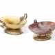 TWO CONTINENTAL SILVER-GILT MOUNTED HARDSTONE TWO-HANDLED BOWLS - Foto 1