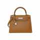 HERMÈS. A GOLD CALF BOX LEATHER SELLIER KELLY 25 WITH PALLADIUM HARDWARE - фото 1