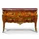 A LOUIS XV ORMOLU-MOUNTED TULIPWOOD, AMARANTH AND FRUITWOOD MARQUETRY COMMODE - Foto 1