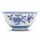 A FINE RARE MING-STYLE BLUE AND WHITE `SANDUO` BOWL - фото 1