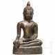 Kleine Skulptur eines sitzenden Buddhas, Thailand, wohl 18. Jahrhundert - фото 1
